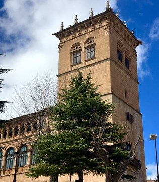 Palacio de los Condes de Gomara en Soria 