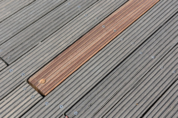 bodenbelag aus holz