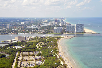 Fototapeta na wymiar Fort Lauderdale Florida shoreline