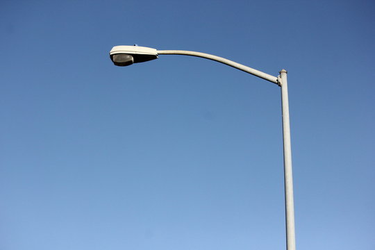 pedestrian light pole