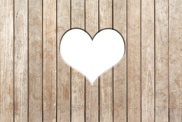 coeur sur fond bois