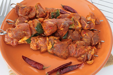 brochettes de dinde marinées