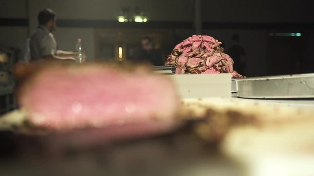 Rostbeef change focus