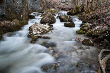 Wildwasser, Stromschnellen, Wasserfälle