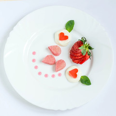Exquisite dessert with strawberries