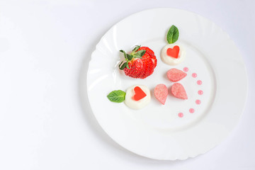 Exquisite dessert with strawberries