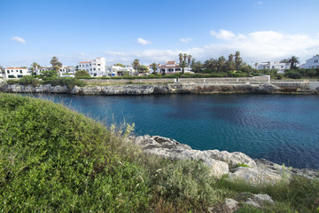 Obraz premium menorca coast, blue water, town