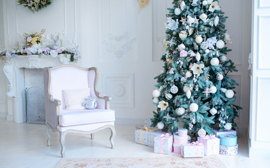 elegant Christmas decorations,luxurious interior light in Christmas style