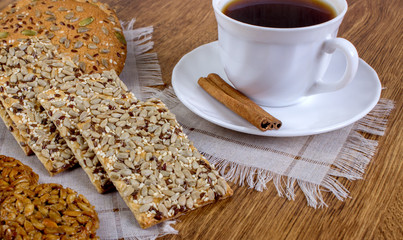 Biscuits with cereals, cinnamon to coffee. Dessert.