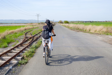 Obraz premium Cycling in village