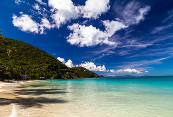 Wunderschöne Traumstrande  auf Tortola. Karibische Inseln