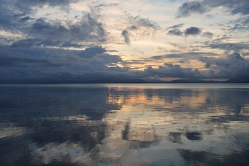 Sunset around the island Pamilacan