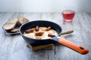 Huevos con Chistorras
