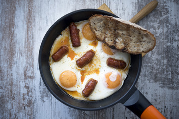 Huevos con Chistorras