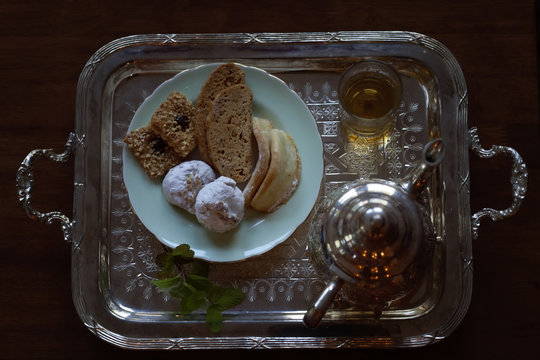 Moroccan tea and biscuit