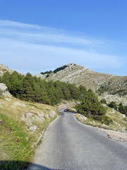 Stra&szlig;e im Nationalpark Biokovo
