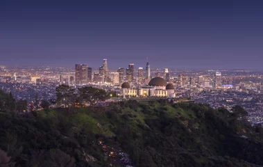 Poster Griffith Observatory en het centrum van Los Angeles & 39 s nachts © chones