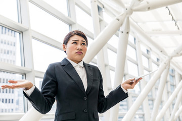 worried look business woman