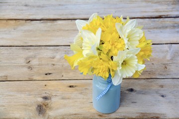 Grußkarte - Frühlingsstrauß - Osterglocken, Narzissen