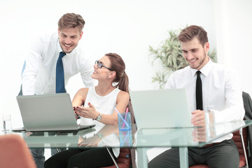 Obraz premium Photo of a young business team working in a modern office