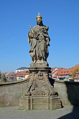Fototapeta na wymiar Brückenskulptur in Bamberg