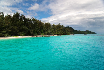transparent sea and kradan island in Thaialnd