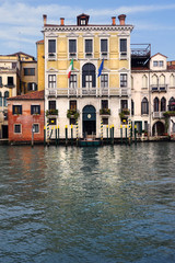 Fototapeta na wymiar venedig canale grande palazzo