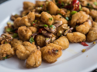 Fried crab with spicy herb
