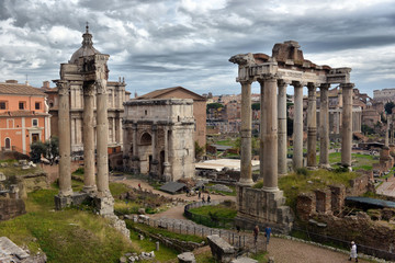 Fototapeta na wymiar ROME. ITALY. FEBRUARY 23 2016 Ancient Roman ruins in Rome, ROME. ITALY. FEBRUARY 23 2016