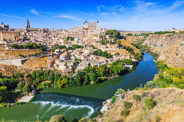 Fototapeta na wymiar Toledo, Spain. Old city over the Tagus River.
