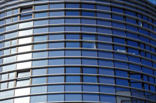 fa&ccedil;ade en verre bleu de bureaux
