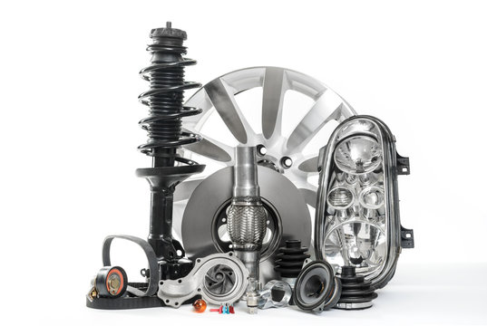 Autoteile, Ersatzteile Zubeh&ouml;r f&uuml;rs Auto. Fahrzeugteile wie Bremsscheibe, Wasserpumpe, Scheinwerfer, Sto&szlig;d&auml;mpfer, Keilriemen ...