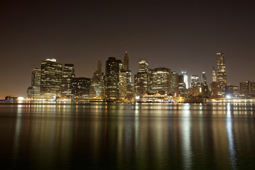 Fototapeta na wymiar Manhattan skyline at Night Lights