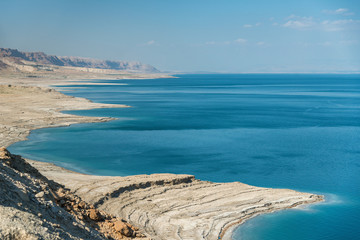 Fototapeta na wymiar Dead sea coastline