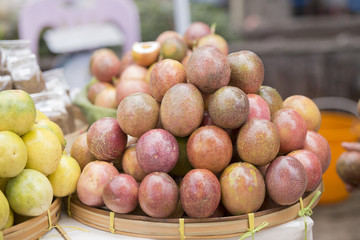 THAILAND CHIANG RAI MARKET FRUIT PASSIONFRUIT