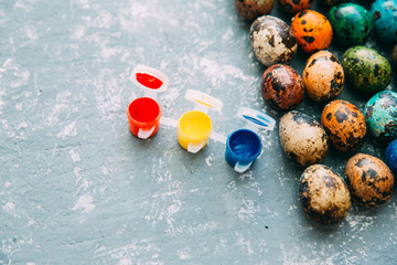 Fototapeta na wymiar Colourful Easter eggs on vintage background 