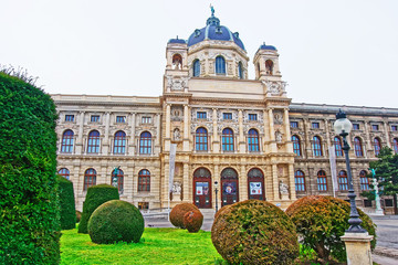 Fototapeta na wymiar Museum of Natural History in Vienna