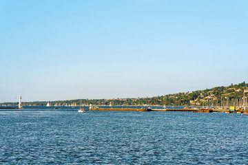 Obraz premium Pier at Geneva Lake in Geneva city in Switzerland