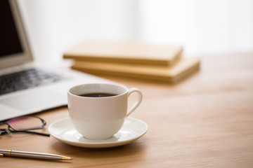 パソコン、コーヒー
