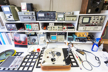 The workbench of a hifi repairer