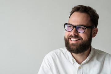 Obraz premium Closeup portrait of man with beard