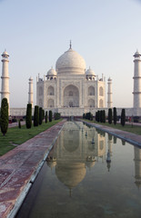 Fototapeta premium Taj Mahal, Ancient religious temple in India