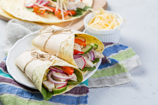 Tortilla wrap with chicken and vegetables