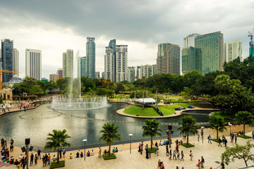 Obraz premium Cityscape of the Kuala Lumpur and Petronas Twin Towers