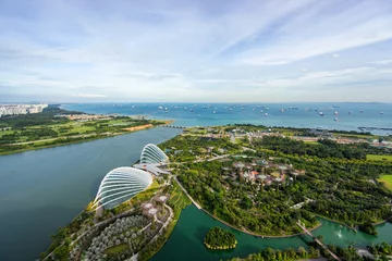 Fotobehang Aerial view of the FlowerDome and cloud forest © tongtranson