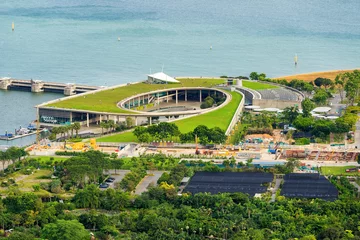 Tuinposter Aerial view of Marina Barrage Singapore © tongtranson