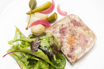 terrine vigneronne aux éclats de châtaignes