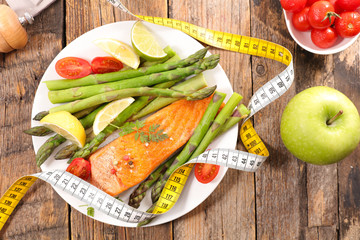 salmon and asparagus, diet food