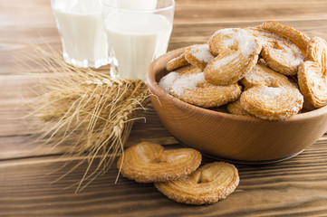 milk and cookies on the table