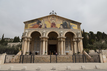 Obraz premium The Church of All Nations or Basilica of the Agony is a Roman Catholic church near the Garden of Gethsemane at the Mount of Olives in Jerusalem Israel.